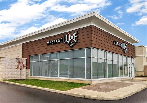 massage luxe near me